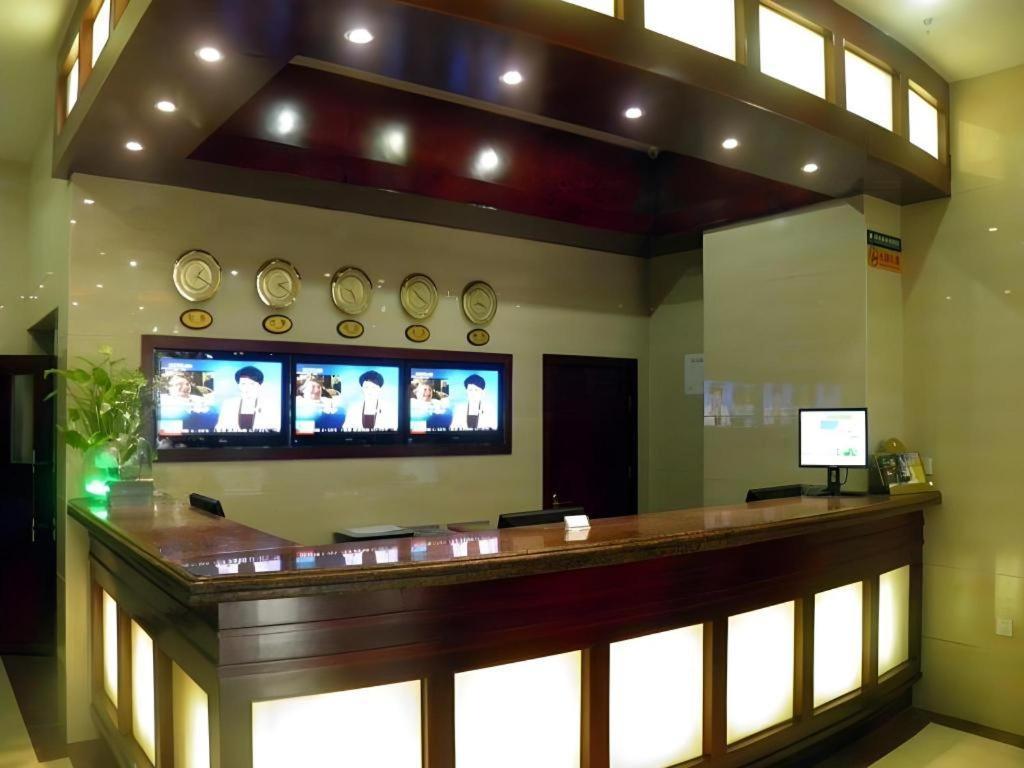 格林豪泰西安钟鼓楼美食街古城墙西门快捷酒店 外观 照片